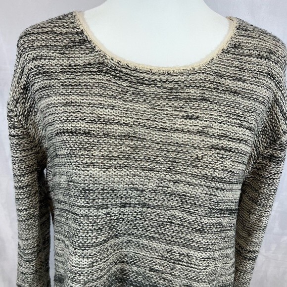 Paper Crane ivory and gray knit and open weave sweater size large - Picture 2 of 7
